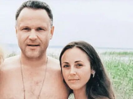 Жена еременко
