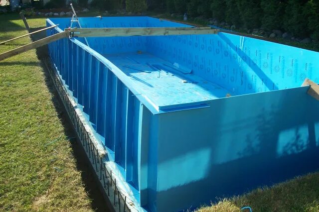 Сколько стоит бассейн 10 на 10. Бассейн 10 метров. Каркасный бассейн 10х5 метров. Бассейн каркасный 10 метров. Бассейн 10 на 10 метров.
