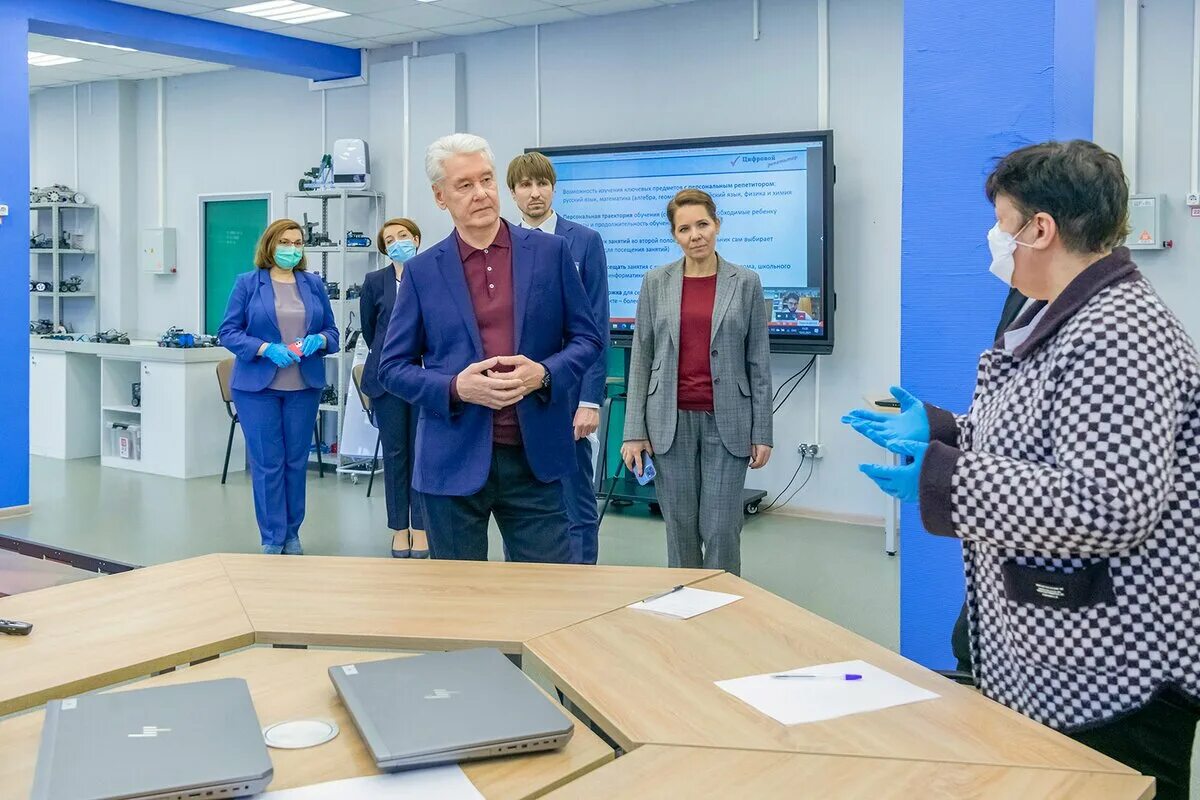 Гбоу цифровая школа логотип. Школьная 31 москва. Малая семеновская 15 цифровая школа. Малая семеновская 15 цифровая школа. Цифровая школа.
