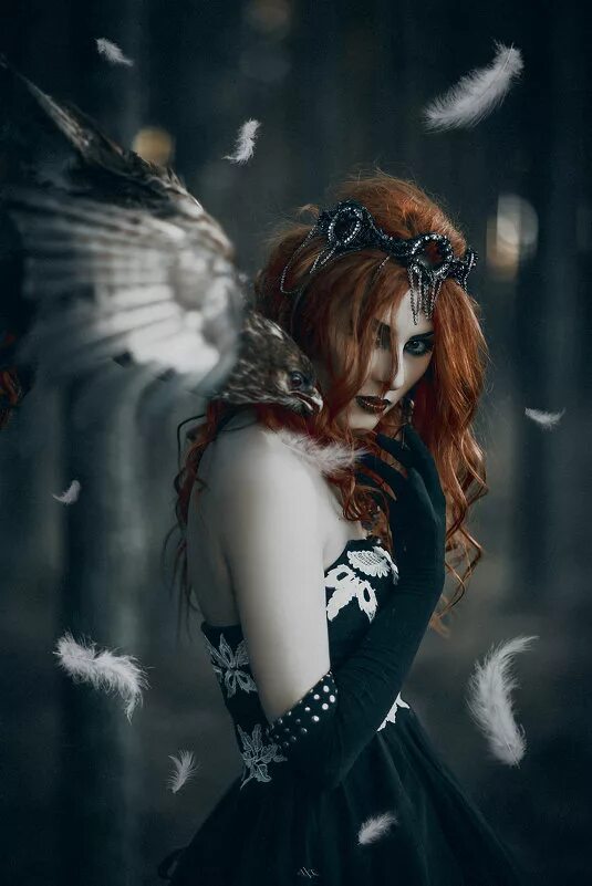 Лилит фотосессия. Лилит мать демонов. Лилит богиня. Лилит фото. Lilith фото.