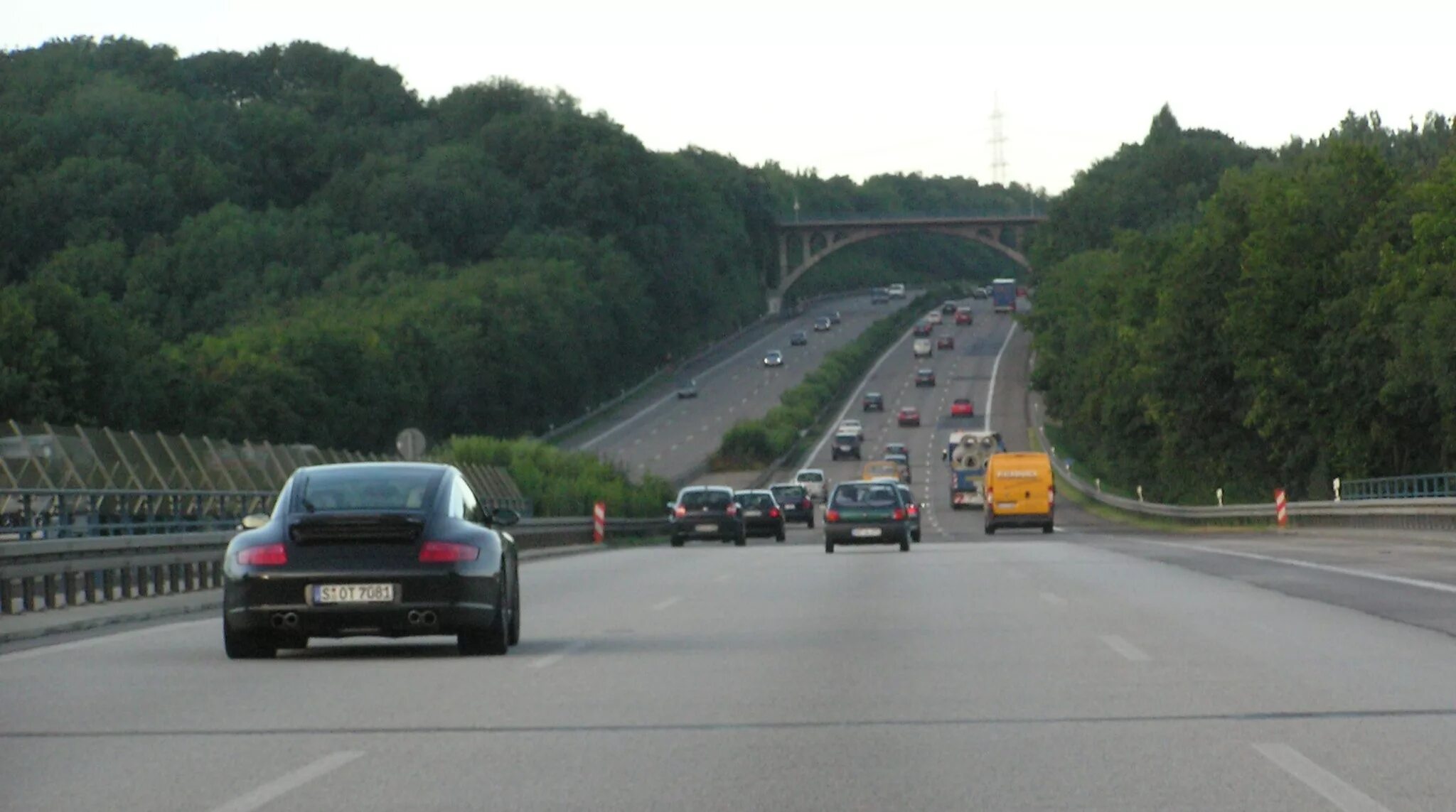 Названия автомобильных дорог. Автобан Германия. Автобан хеинштед-Берлин. Автобан Мюнхен 1987. Дороги в Германии.