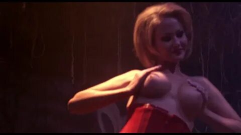 Boobs in the movie Halloween 2 / Halloween II (2009) - pikabu.monster.