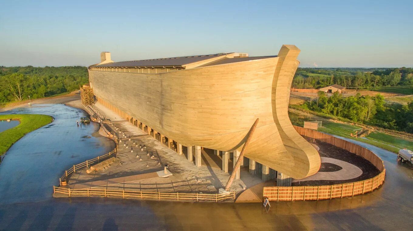 Noah s ark. Кентукки Ковчег Кентукки Ноев. Ноев Ковчег. Музей Ноев Ковчег в США. Ковчег ноя реконструкция Кентукки.