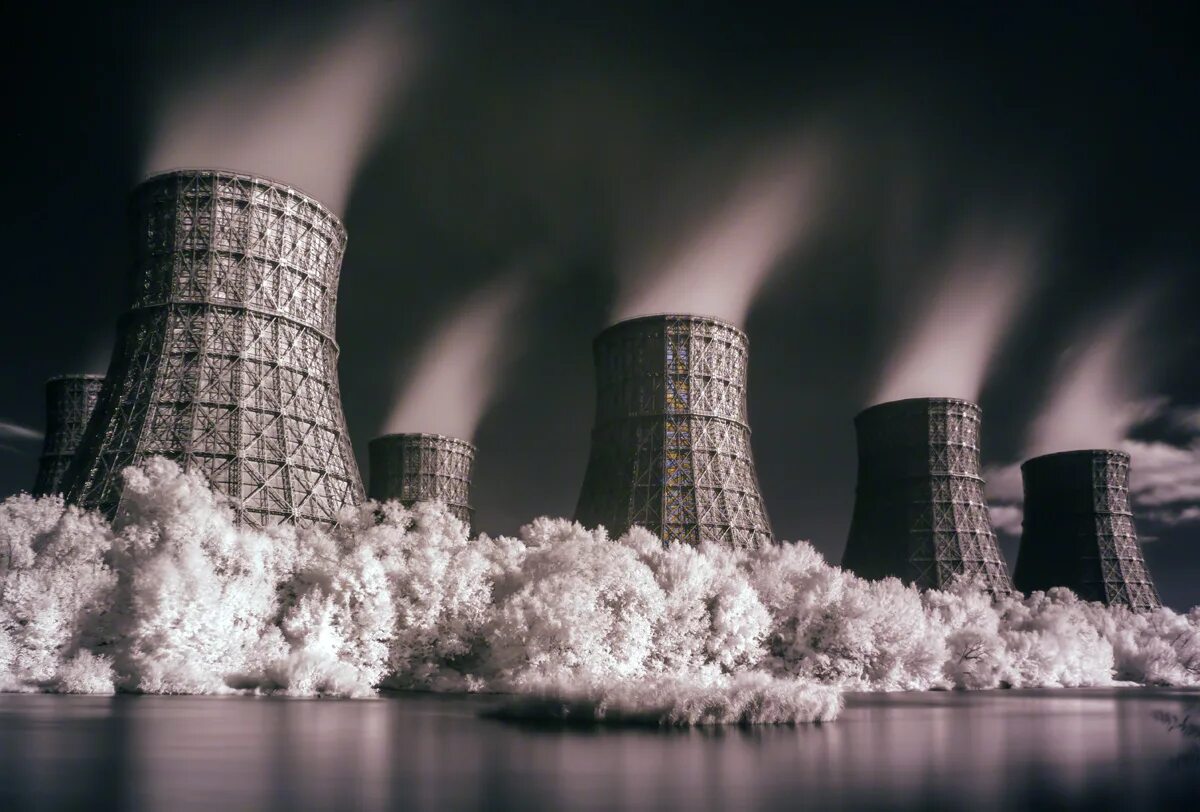 Аэс много в. Градирни Калининской АЭС. ТЭС тепловая электростанция. НВАЭС градирни. Атомные электростанции ТЭС.