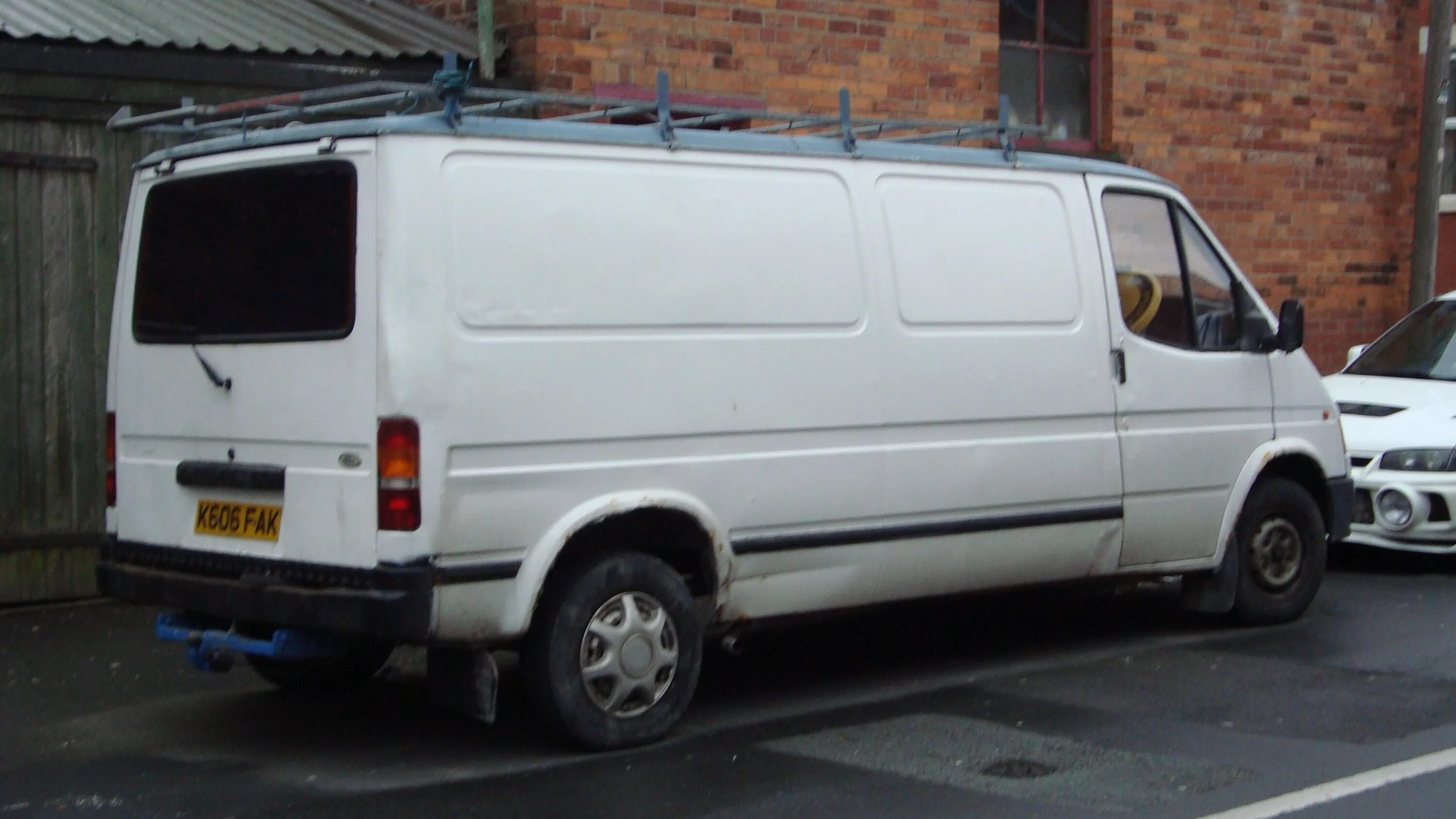 Ford Transit 1993. Ford Transit 100. Ford Transit 330l. Форд Транзит 100d.