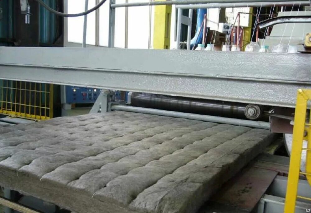 Прошивка матов. Прошивная машина вп-11. Машина мпб. Прошивная машина для базальтовых матов. Машина для упаковки прошивных матов.