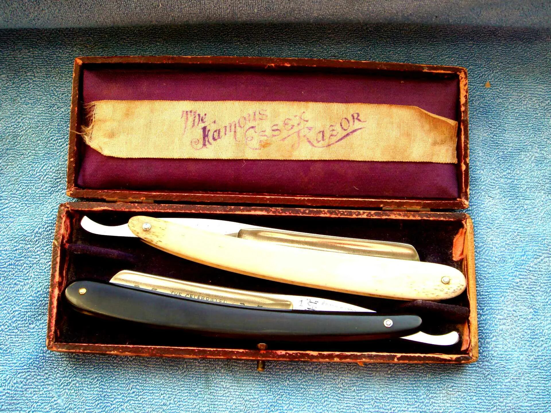 Бритвенный набор с опасной бритвой. Набор для бритья с опасной бритвой. Подарочный набор с опасной бритвой. Чехол для опасной бритвы. Подарочный набор с опасной бритвой.