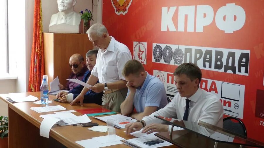 Выборы кандидаты. Плакаты кандидатов. Коммунистическая партия кандидаты на выборах. Кпрф. Коммунистическая партия кандидаты на выборах.