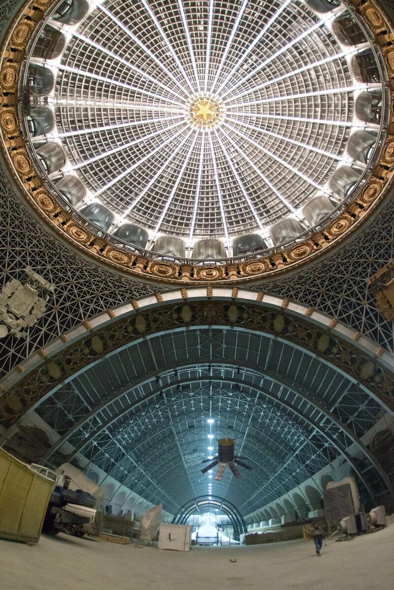 вднх павильон 34. павильон космос на вднх внутри. павильоны вднх внутри. интерьер павильона космос. павильон 13 на вднх.