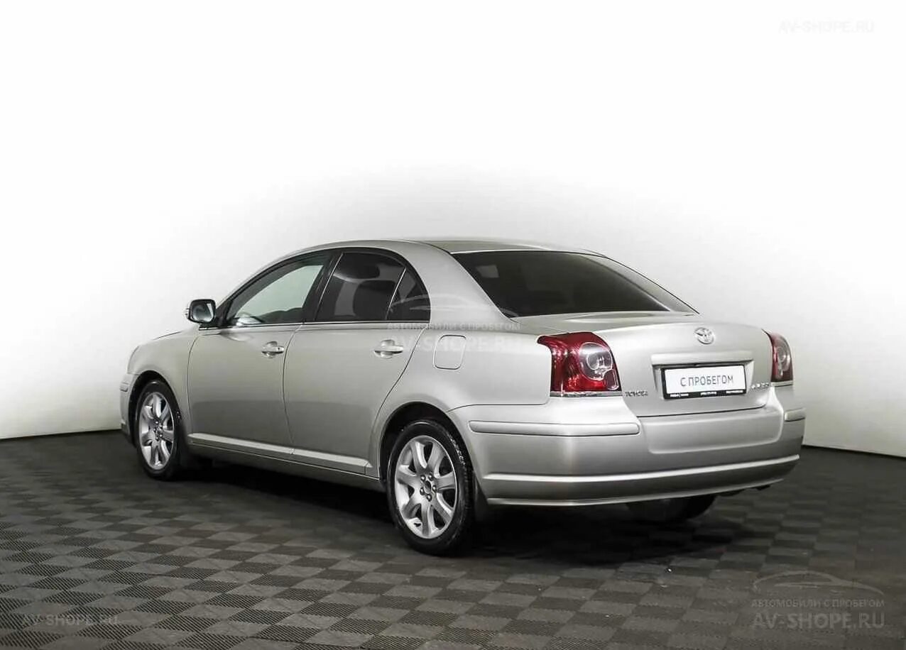 Тойота авенсис 2007 двигатели. Авенсис. Шкода Авенсис. Toyota Avensis 2 г.в. 2002-2008 на белом фоне. Р0037 Авенсис.