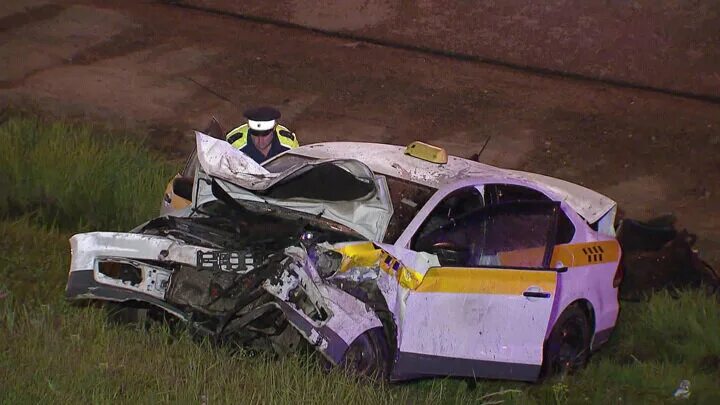 Дэнс попала в аварию. Дэнс попала в аварию. Дэнс попала в аварию. Дэнс попала в аварию. Трасса.