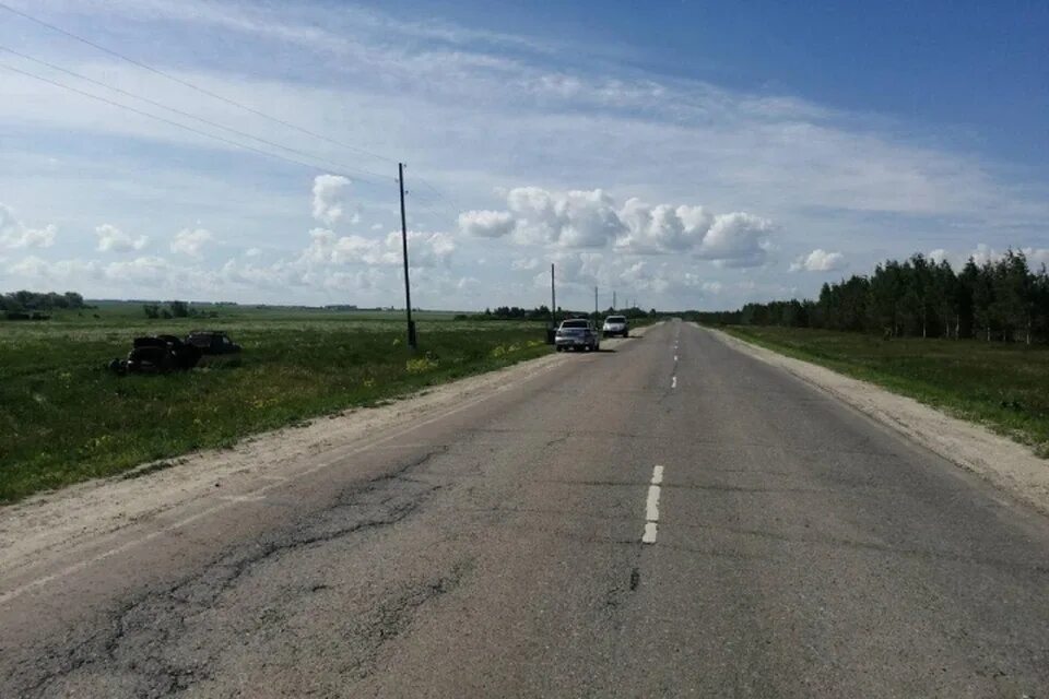 Малмыж с высоты. Знаменский храм борисоглебск. Малмыж машина. Малмыж кировская область. Трасса киров малмыж вятские поляны.