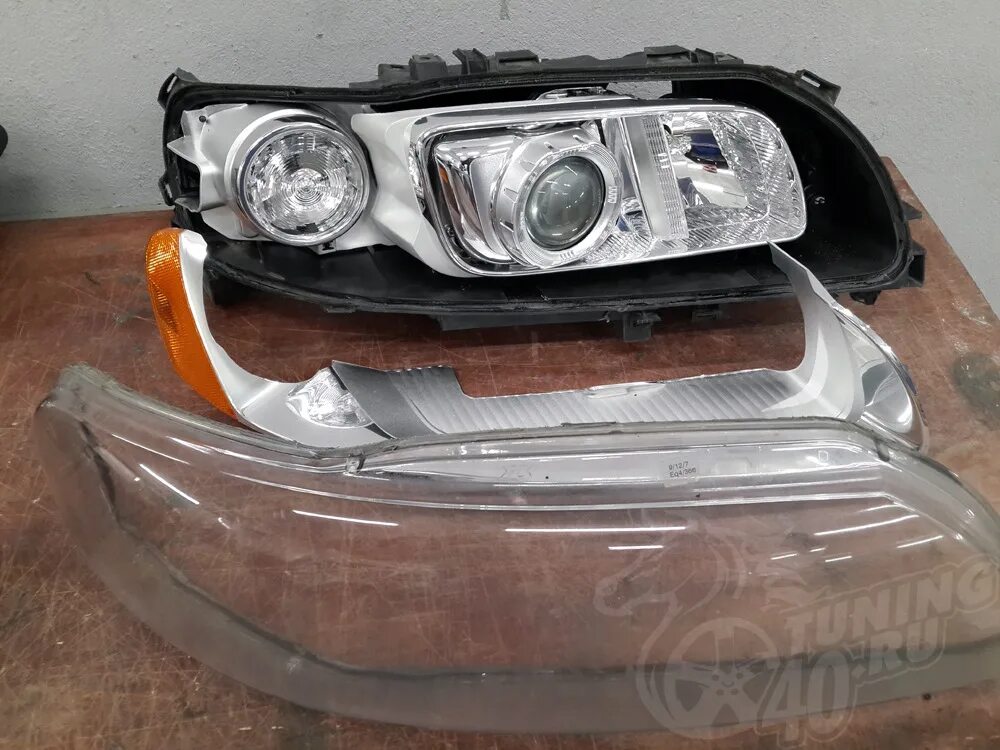 Фара volvo s60. Фары Вольво s60 2007. Volvo s60 2006 фара. Фара Volvo s60 2008. Фары Volvo s60 адаптивный.