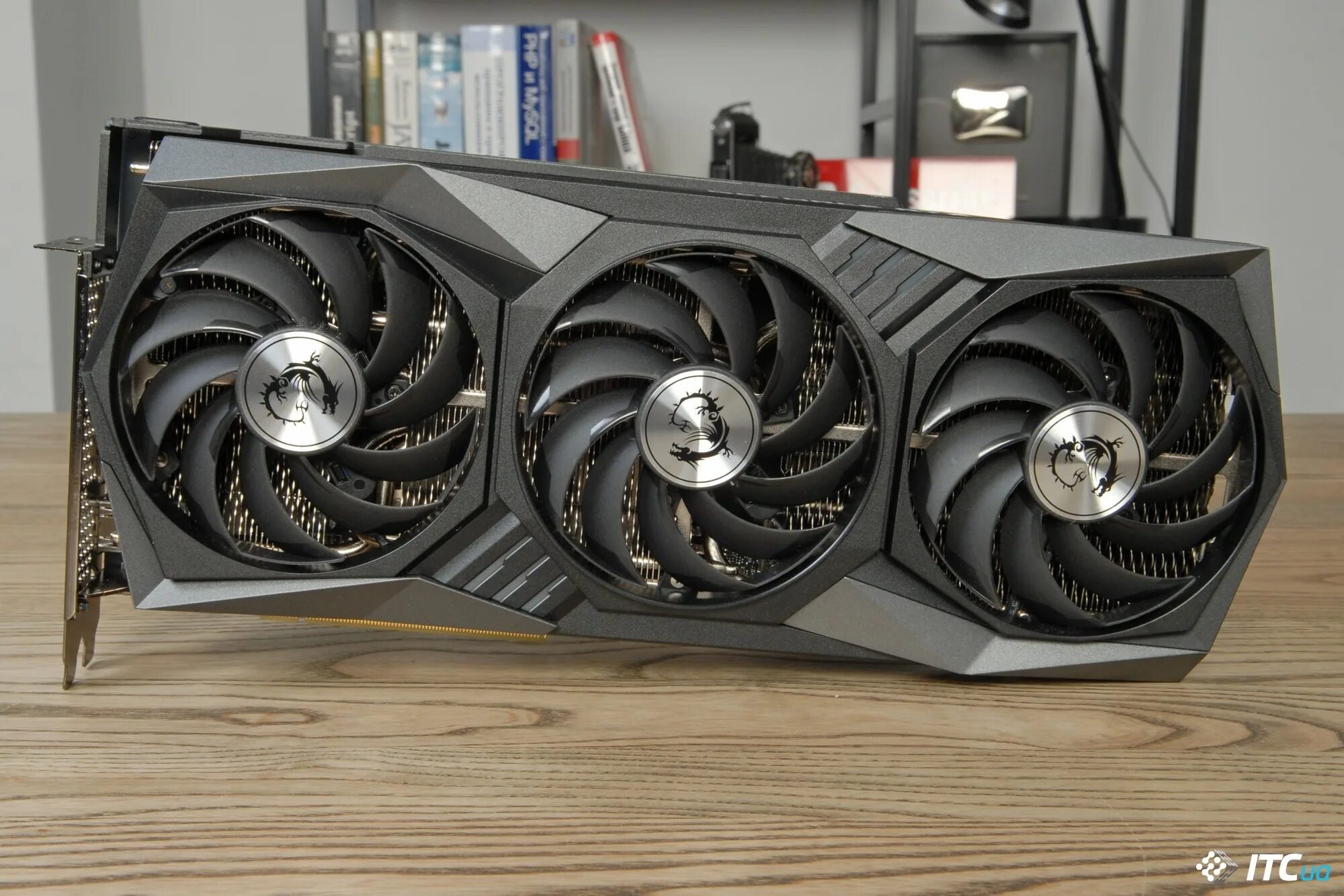 Rtx 3060 ti msi gaming trio. Видеокарта RTX 3060 ti. RTX 3060 MSI. Видеокарта MSI RTX 3060 ti. RTX 3060 MSI Trio.