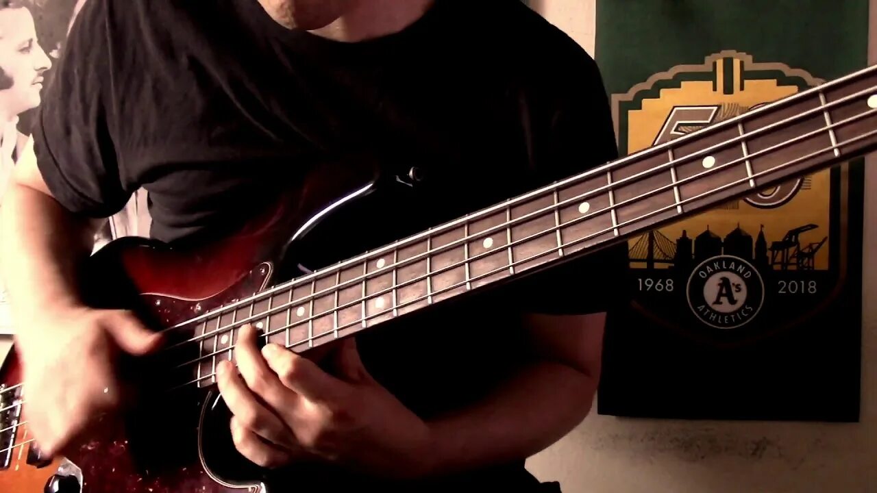 Davie504 Bass. Davie504 Epic. Бас рифф.