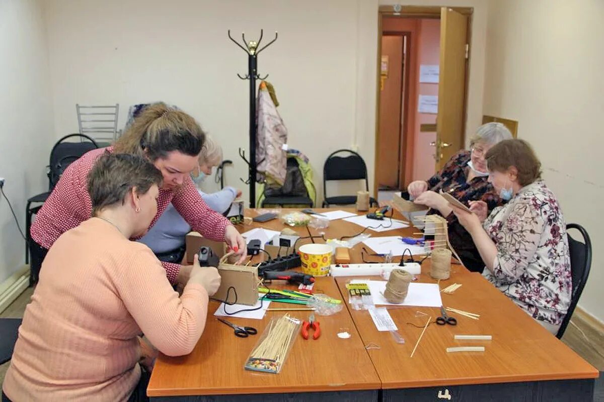 Мфц в конаково тверской области. Пенсионный конаково. Сотрудники пенсионного фонда омск. Сотрудники пенсионного фонда ишима. Конаково прф.
