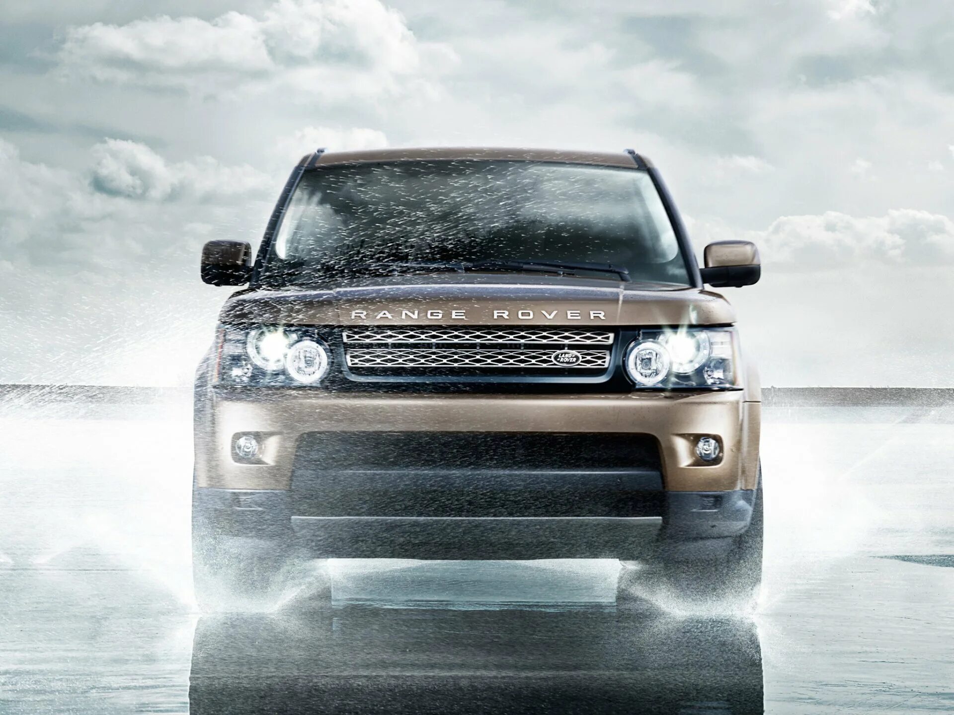 Фото машин вертикально. Ленд Ровер Рендж Ровер 2012. Land Rover Sport 2012. Land Rover range Rover Sport. Land Rover range Rover Sport 2012.