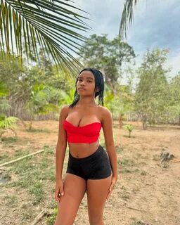 Comprem dessa gostosa 🤤 🤤 🤤 X:t.coiWCzHMa2Qk Instagram:...