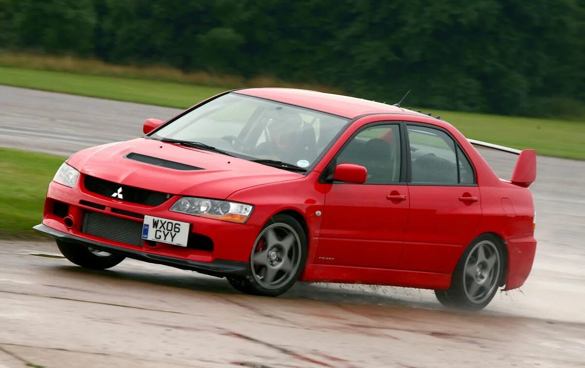 Mitsubishi Lancer 2000. Lancer Mitsubishi Lancer 2000. Mitsubishi Lancer Evolution IX. Mitsubishi "Lancer" vi 2000. Лансер 2000 года