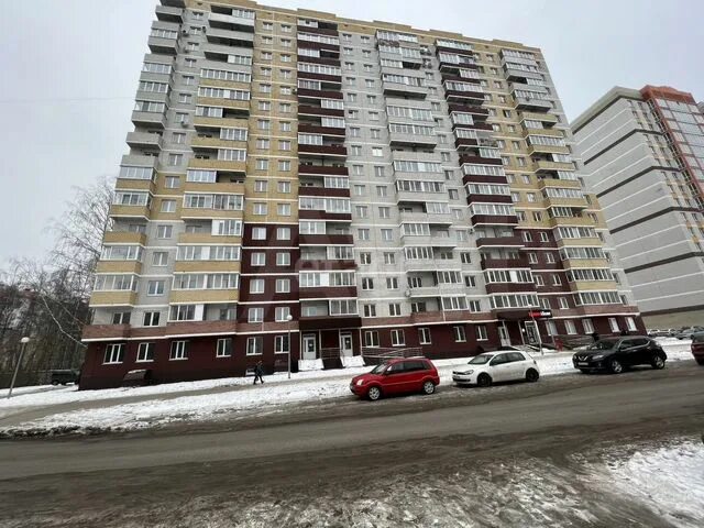Купить многокомнатную квартиру в Машина без посредников, недорого - База недвижи