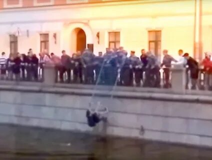 Герой грибоедова попавший с корабля на бал