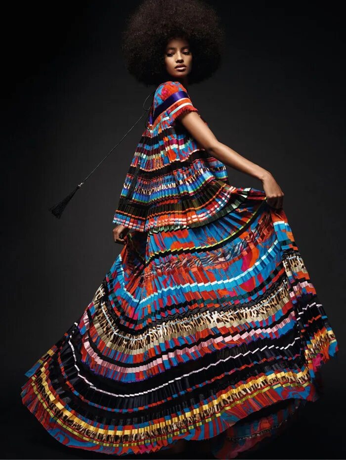 Платье в африканском стиле. Африканский стиль в одежде. Африканская мода. Яркие африканские платья. 90 негритянки