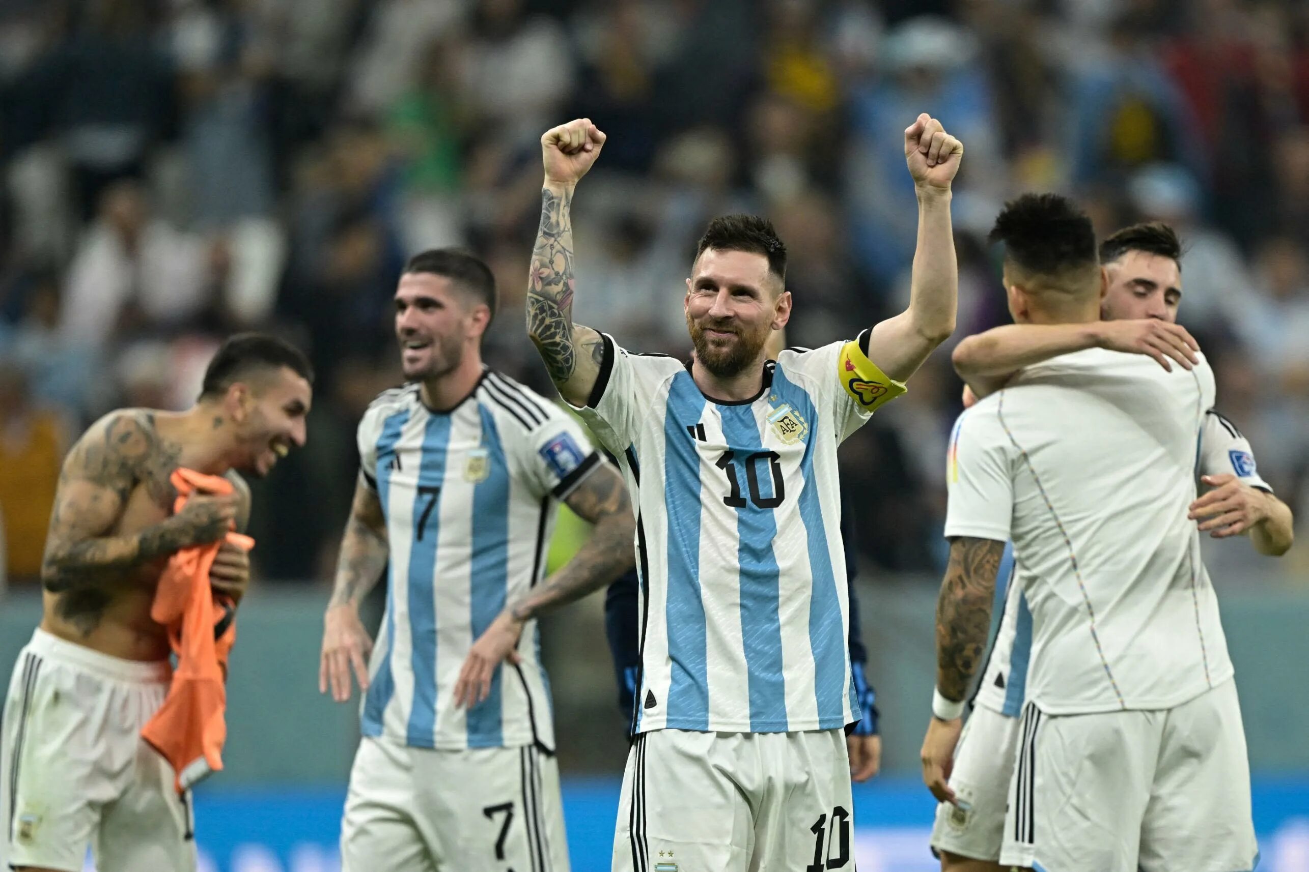 Результаты футбола аргентина. Сборная Аргентины финал 2022. Аргентина Хорватия 3:0. Аргентина Хорватия 2022. Аргентина Хорватия голлар.