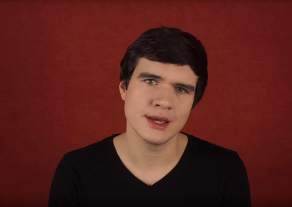 Женя бэдкомедиан. Баженов евгений владимирович. Игра в кальмара badcomedian. Badcomedian последний обзор. Евгений баженов 2020.