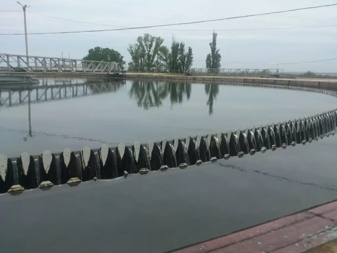 Дербентские очистные сооружения. Водозабор курск. Дербент очистные сооружения. Очистные сооружения каспийск. Очистные сооружения махачкалы фото.