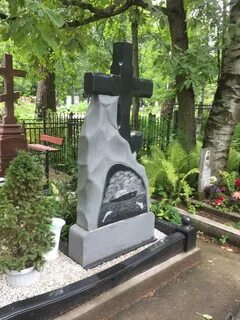 Памятники скала