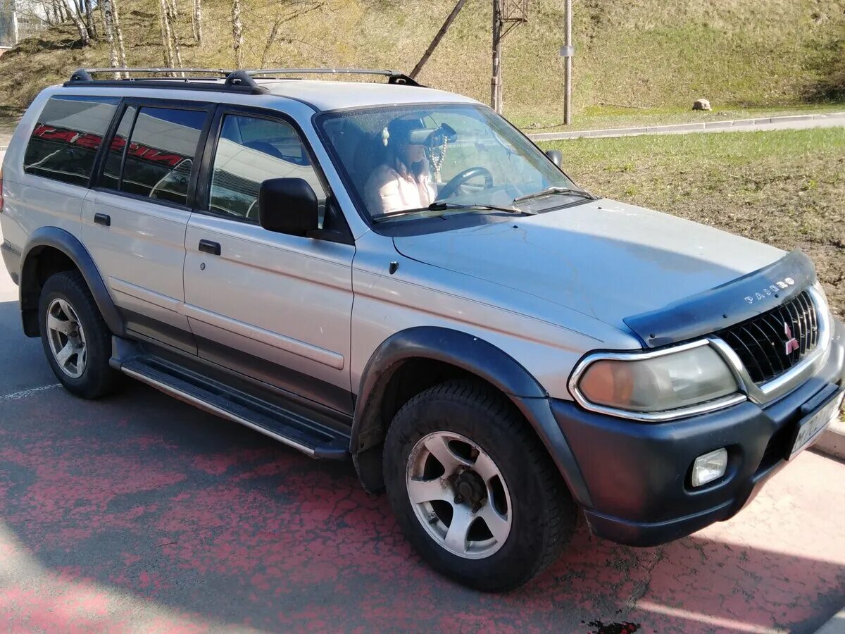 Монтеро спорт 2000. Mitsubishi pajero sport 2000-2008. Mitsubishi montero sport 1996. Монтеро спорт 2000. Митсубиси монтеро спорт 2000.