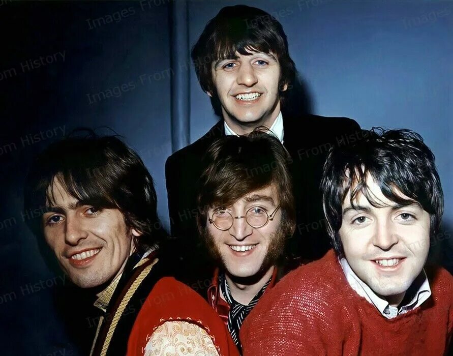 Песня битлз леди. The beatles 1968. beatles 1990. группа the beatles. группа битлз фото.