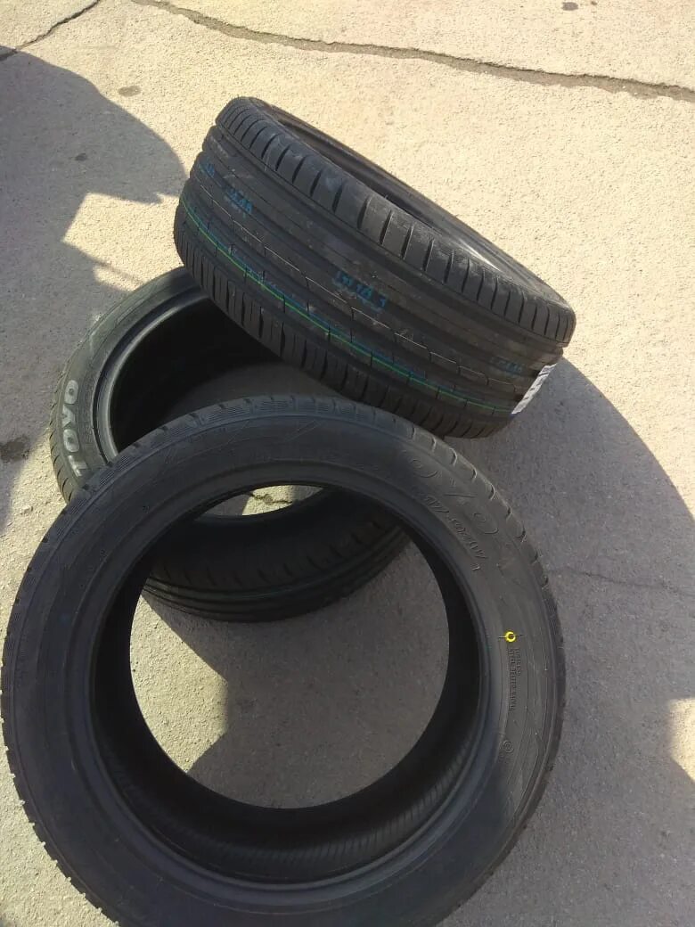 Резина 235 45 r17. Toyo PROXES cf2 235/45/17. Toyo PROXES cf2 235/45r17 94v. Toyo PROXES cf2 225/45r17 94v. Тойо 235/45/17 94v PROXES cf2.