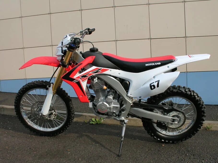 Мотор 250 кубов эндуро. Motoland xr 250 enduro красный. мотолэнд xr 250 красный. крыло заднее мотоленд хр 250. motoland xr250 заднее крыло.