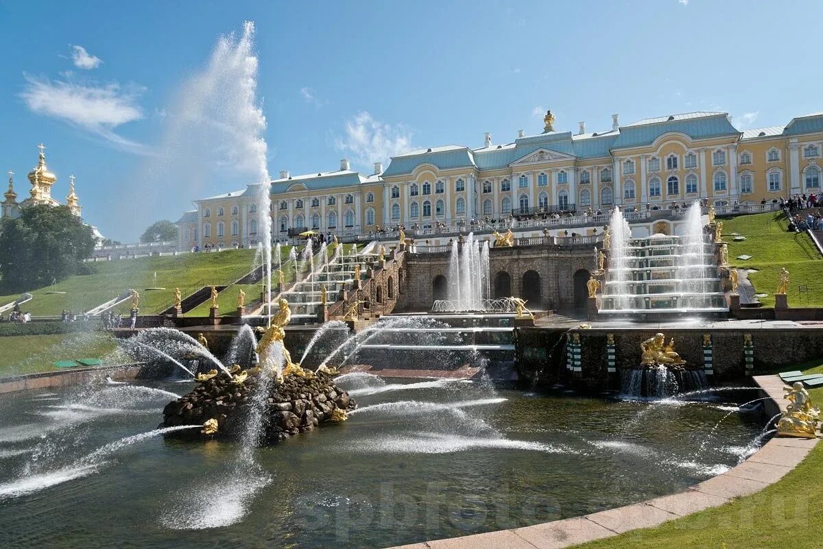 Фонтаны Петергофа в Санкт-Петербурге. Примечательности Санкт Петербурга Петергоф. Петергоф фонтаны. Петергоф 1985.