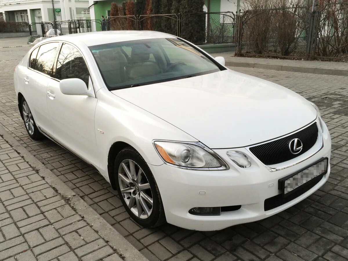 White gs