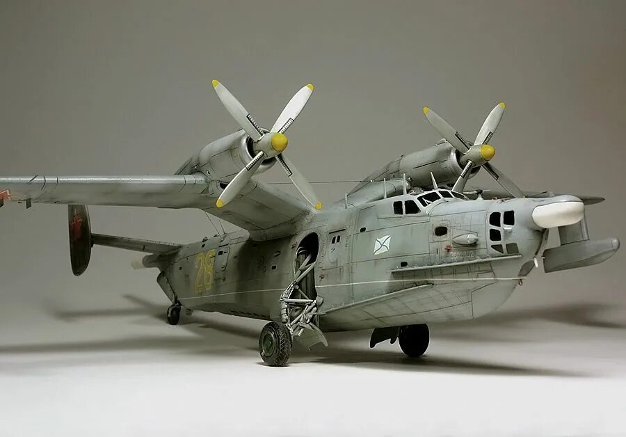 Бе 12 сборная модель. Бе 12 модель. Бе-12 1/72 моделсвит. Бе-12 модель восточный экспресс. Бе 12 сборная модель.