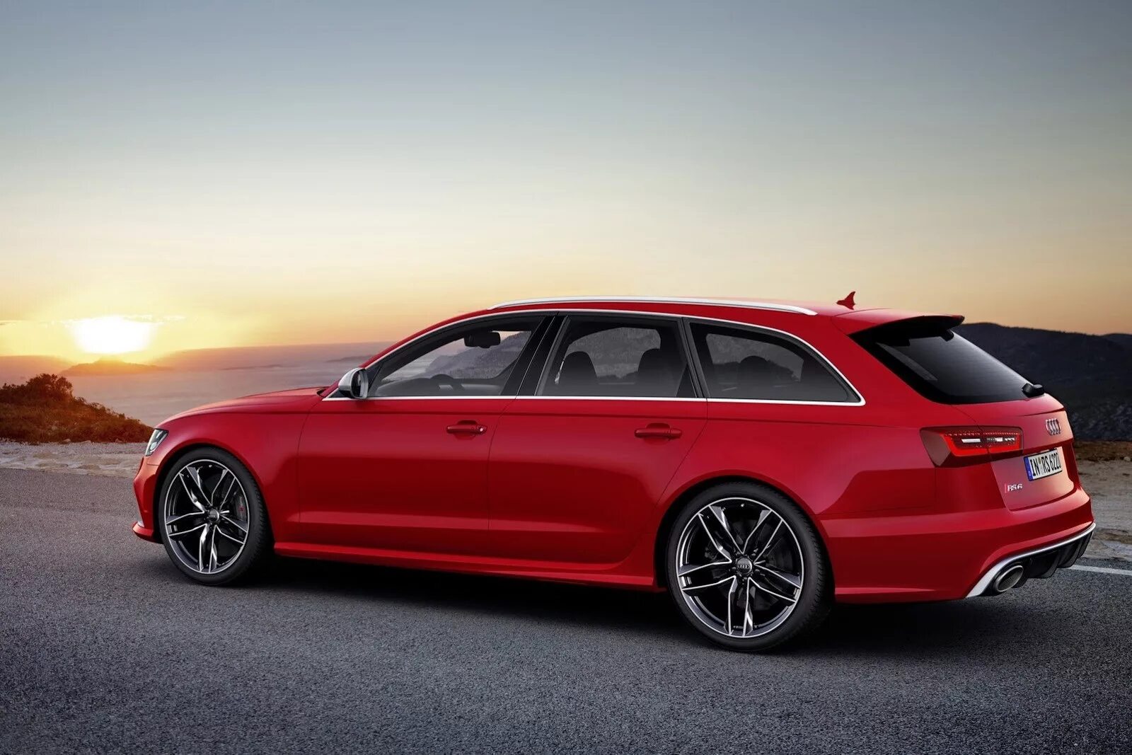 Ауди rs6 avant. Audi rs6 Wagon. Audi rs6 универсал. Ауди rs6 avant 2013.