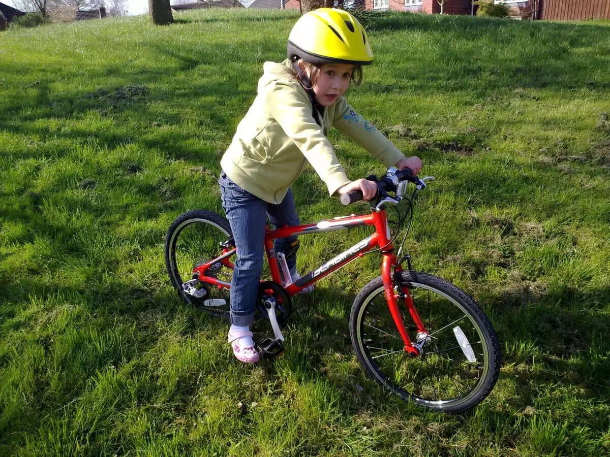 8 лет какой велосипед купить. Велосипед для ребенка 7 лет. Велосипед для ребенка 8 лет. Велосипеды для детей 7-9 лет. Велосипед для ребенка 6 лет.