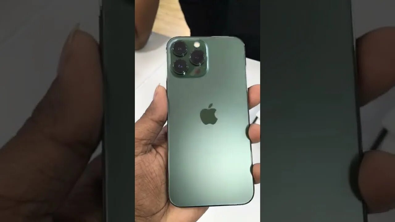 Новый айфон 13 Промакс. Apple iphone 13 Pro Green. Айфон 13 Промакс Грин. Айфон 13 Promax зеленый.