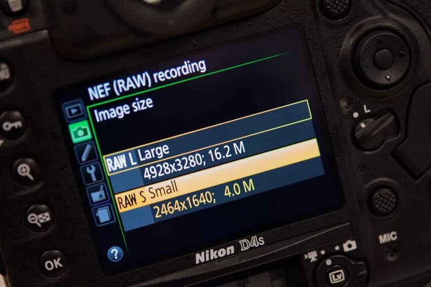 Raw size. Формат raw на фотоаппарате nikon. предустановка света никон. гонка мегапикселей. как включить raw на никон b750.