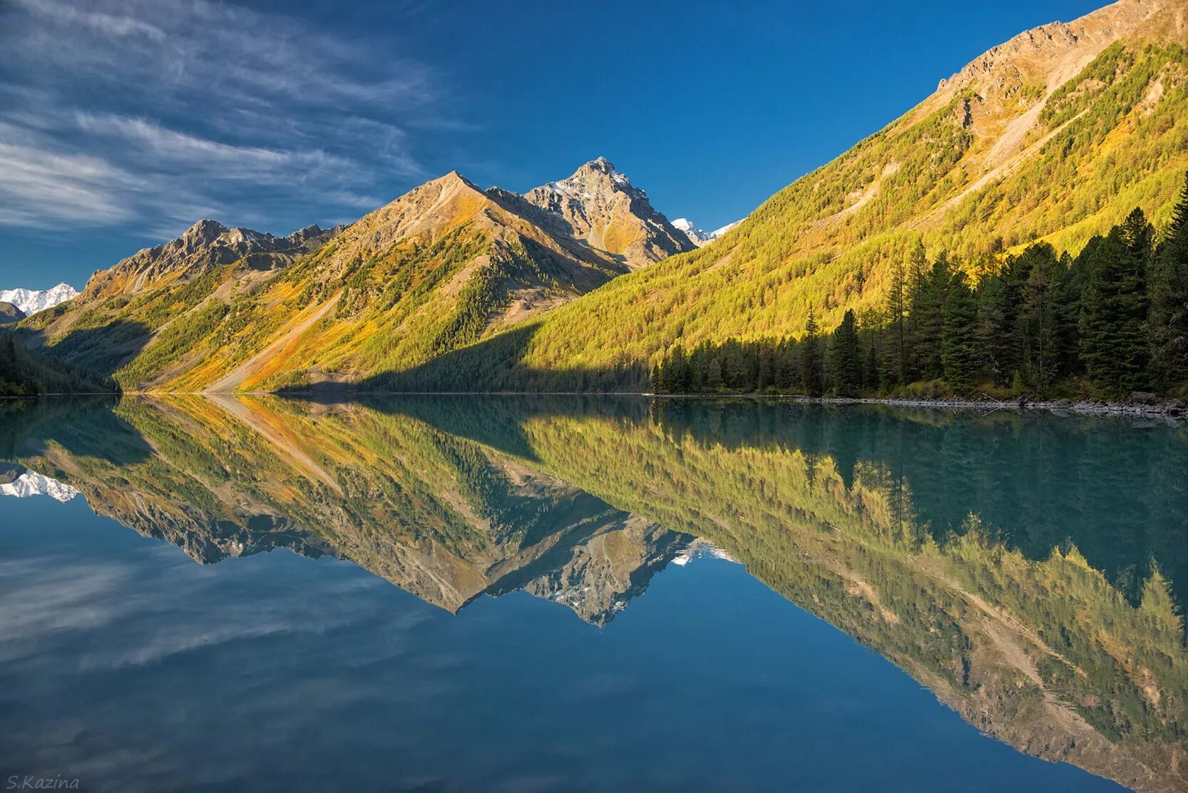 горное озеро сания горный алтай. горное озеро сания горный алтай. озера красной горы алтай. озеро куйгук республика алтай. аккемское озеро алтай белуха.