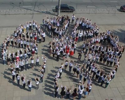 Флешмоб на последний звонок современные от учеников