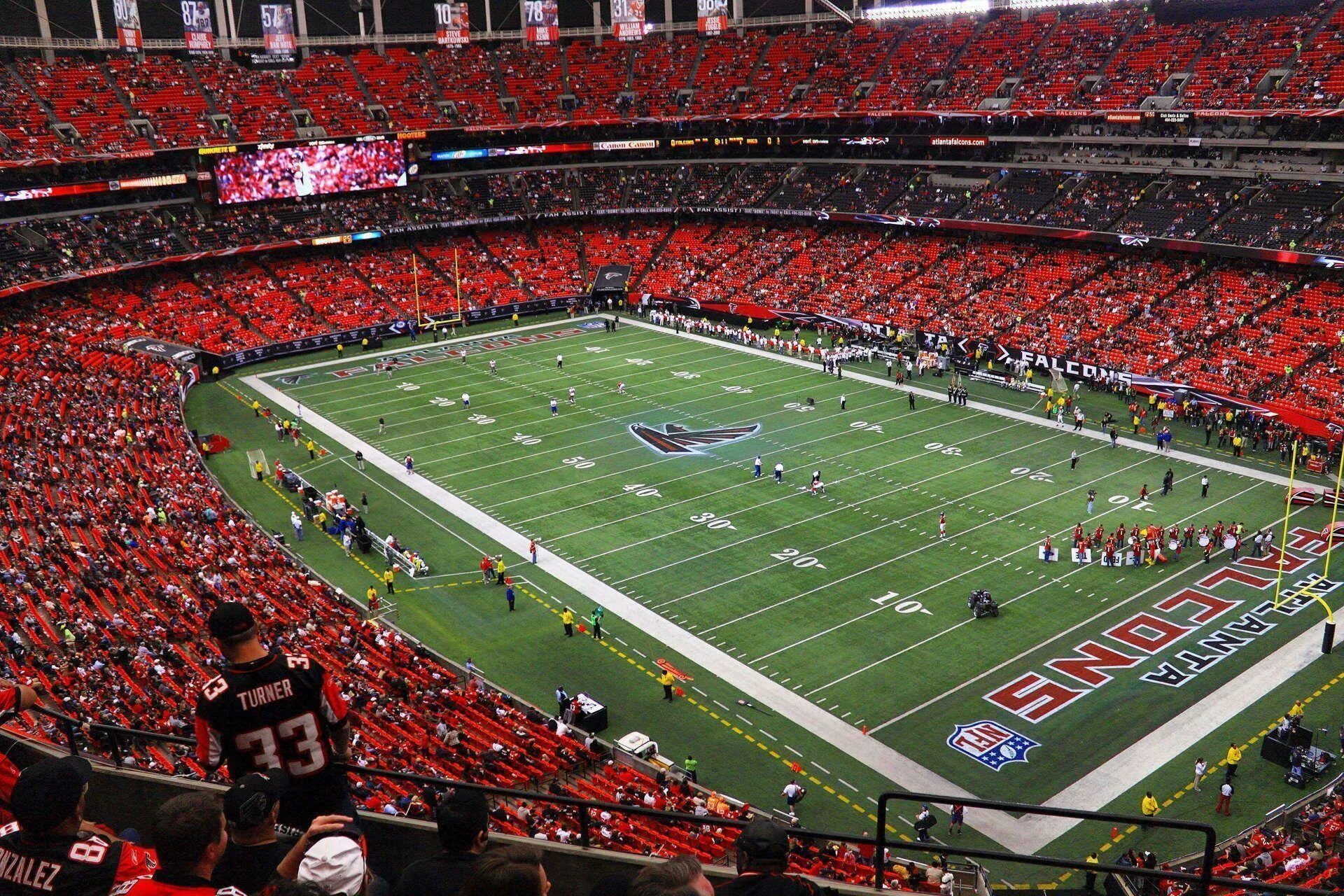 Atlanta Falcons Stadium. Стадион команды "Атлантские Соколы", Атланта. Atlanta United стадион. Американские футбольные арены.