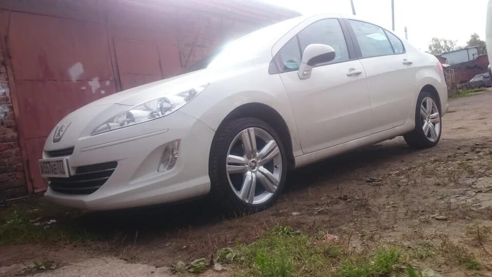 Диски пежо 408 r17. Колеса пежо 408. Peugeot 408 диски. Колеса пежо 408. Колеса пежо 408.