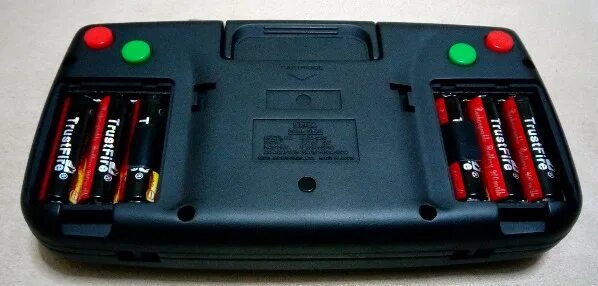 Game Gear Batteries. Гейм Гир мини. Sega Nomad Battery. Sega GAMEGEAR головки спец винта.