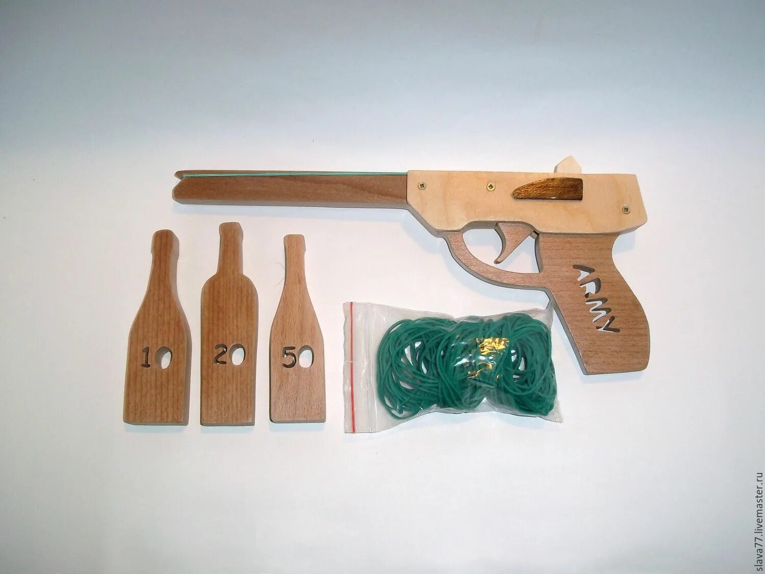 Машинка из картона ламборджини. Парковка для машинок из коробки. Как сделать игрушечную настоящую. Автомат с игрушками из картона. Как сделать игрушечную настоящую.