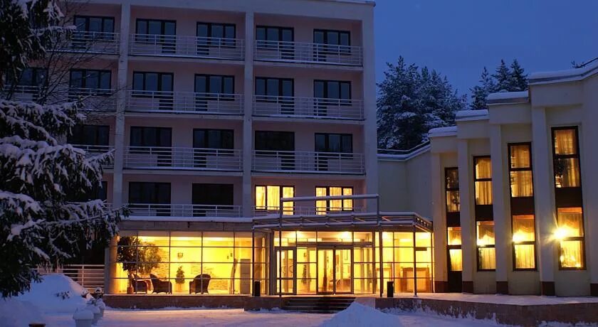 Парк-отель Ярославль (Россия Красные Ткачи) - Booking.com