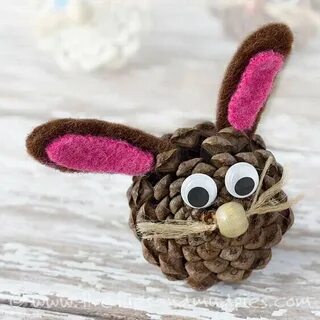 Фигурки из шишек