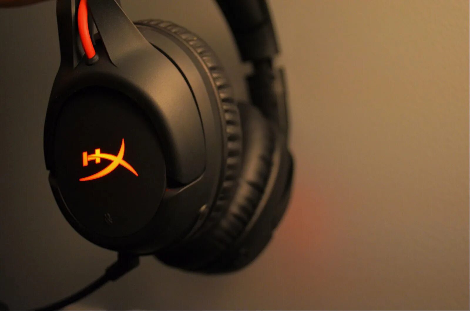 Hyperx cloud 3 wireless. Хайпер икс клауд флайт. hyperx cloud flight. hyperx x7 oscar. hyperx cloud light.